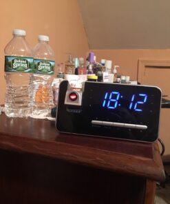 Superior Essentials Projection Alarm Clock with AM/FM Radio 25 71wCeffKBYL