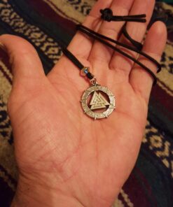 Pewter Valknut Warrior's Knot Pendant Valkyrie Viking Necklace 7 71wFgo3zBtL