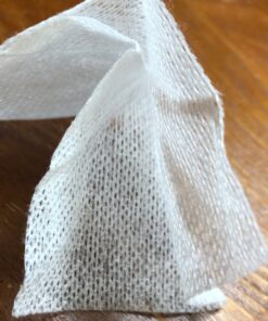 Intrinsics 407300 Petite Silken Wipes - 2"x2", 4-ply Blend of Soft Fibers, 200 Count 30 71wNz3NdcKL