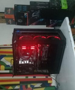 Fractal Design Meshify C - Compact Computer Case - High Performance Airflow/Cooling - 2X Fans Included - PSU Shroud - Modular Interior - Water-Cooling Ready - USB3.0 - Tempered Glass - Blackout Black Dark TG 71 71wjvTYquUL