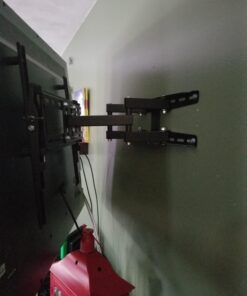 Mount-It! Articulating TV Wall Mount Corner Bracket, VESA 400 x 400 Compatible, Stable Dual Arm Full Motion, Swivel, Tilt Fits 32, 37, 40, 42, 47, 50 Inch TVs, 115 Lbs Capacity with HDMI Cable Black 51 71x 3ihsYxL