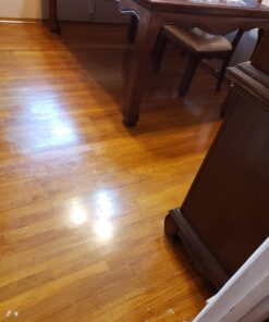 Weiman Hardwood Cleaner for Finished Hardwood Floors, Engineered Floors, Laminate - Streak-Free Results, EPA Safer Choice Certified, 32 oz 32 Fl Oz (Pack of 1) 33 71x4OMVwRtL