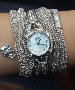 GUESS Petite Vintage Crystal Bracelet Watch with Self-Adjustable Links Silver Tone/Silver/Silver Tone 25 71xDFJGIZVL