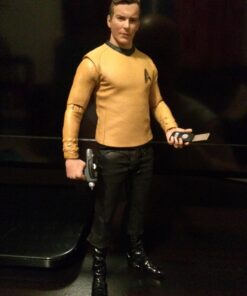 McFarlane Toys Star Trek Captain James T. Kirk Collectible Action Figure 40 71xIXdyMNL