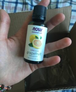NOW Essential Oils, Grapefruit Oil, Sweet Citrus Aromatherapy Scent, Cold Pressed, 100% Pure, Vegan, Child Resistant Cap, 1-Ounce 1 Fl Oz (Pack of 1) 53 71xKoK4X0OL