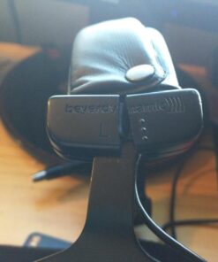 beyerdynamic DT 990 Pro 250 ohm Over-Ear Studio Headphones For Mixing, Mastering, and Editing Gray 52 71xN6PFyTL