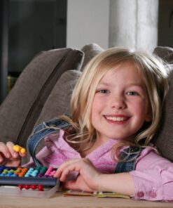 SmartGames IQ Fit - a fun 3D travel game for ages 6-adult featuring 120 challenges 12 71xWikAnNaL