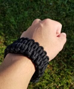 620 LB SurvivorCord Hank, Paracord 550 Type III, Military Grade, Heavy Duty Paracord with 3 Survival Strands, Cordage for Camping, with Survival Firestarter. Black (100 Ft) 100 Feet 52 71xaol0HqGL