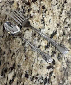 New Star Foodservice 58727 Rose Pattern, 18/0 Stainless Steel, Teaspoon, 6.2-Inch, Set of 12 Roseline - Teaspoon (12-Pack) 24 71xbbbdhNL