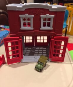 Green Toys Fire Station Playset - 8 Piece Pretend Play, Motor Skills, Language & Communication Kids Role Play Toy. No BPA, phthalates, PVC. Dishwasher Safe, Recycled Plastic, Made in USA. 24 71xotCBTR0L