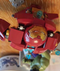 LEGO Superheroes The Hulk Buster Smash 40 71xxqBUB YL