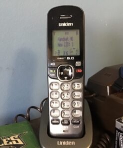 Uniden BT-1021 Replacement Rechargeable Battery For many Uniden Phone Systems and Cordless Handsets, Nickel Metal Hydride Rechargeable Battery, DC 2.4V 300mAh 6 71yBorYvvoL