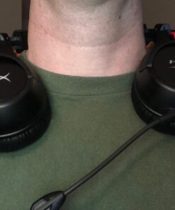 HyperX Cloud Flight - Wireless Gaming Headset, Long Lasting Battery up to 30 Hours, Detachable Noise Cancelling Microphone, Red LED Light, Comfortable Memory Foam, Works with PC, PS4 & PS5 Black, Red 50 71yO1sUVpdL