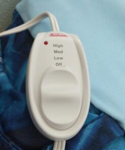 Sunbeam Heating Pad for Pain Relief | Standard Size Ultra Heat, 3 Heat Settings | Light Blue, 12 Inch x 15 Inch UltraHeat, 12 x 15 46 71yUgBlUVL