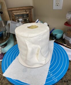 Satin Ice White Fondant, Vanilla, 2 Pounds 2 Pound (Pack of 1) 30 71yV6zzXqL