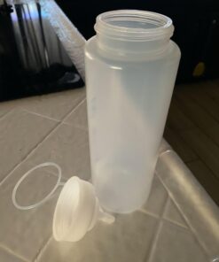 New Star Foodservice 26269 Squeeze Bottles Plastic, Wide Mouth with Caps, 32 oz, Clear, Pack of 6 32 oz 6-Pack 31 71yXN7ELafL