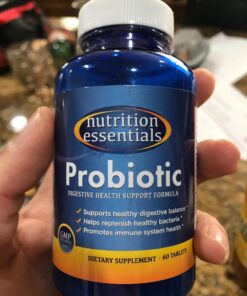 Probiotics for Women and Men - with Natural Lactase Enzyme and Prebiotic Fiber for Digestive Health - 80%+ More Potent Supplement for Gut Health Support - Vegan Raw Probiotic Formula Made in The USA 1 Month Supply 30 71yhX2SMhGL