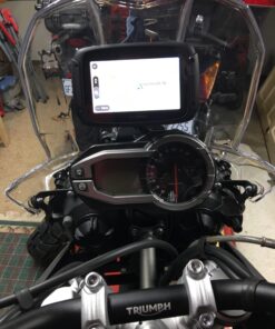 TomTom Rider 550 Motorcycle GPS Navigation Device, 4.3 Inch, with World Maps, Motorcycle Specific Winding and Hilly Roads, Updates via WiFi, Traffic and Speed Cams, Compatible with Siri and Google Now 42 71yl10IGzYL