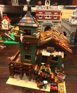 LEGO Ideas Old Fishing Store (21310) - Building Toy and Popular Gift for Fans of LEGO Sets and The Outdoors (2049 Pieces) 73 71zBM3LKRYL