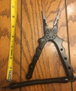 Piscifun Fishing Pliers, Saltwater Fishing Pliers with Split Ring, Fish Hook Remover, Corrosion Resistance Fly Fishing Pliers with Braid Cutters, Sheath and Lanyard, Fishing Gear Gifts for Men Black Nylon Sheath 33 71zKMnDmpRL