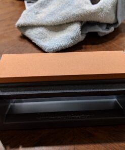 Smith’s TRI6 Arkansas Tri-Hone Stone Sharpening System Grey 6” Fine, Medium, & Coarse Stones 3-Way Honing Nonslip Rubber Feet Restore Tools, Hunting, Kitchen, Fishing & Pocket Knives 50 71zKoeD59PL