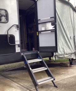 Camco Camper/RV Screen Door Cross Bar | Protects the Screen Door & Allows for Easier Exit from Travel Trailer | Adjusts from 21-5/8-Inches to 28-5/8-Inches (42183) Black Standard 35 71zWX0UrMwL 1