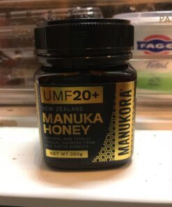 Manukora Raw Manuka Honey, MGO 850+ from New Zealand, Non-GMO, Monofloral, Traceable from Hive to Hand, Daily Digestive & Immune Support - 250g (8.82 Oz) 8.82 Ounce (Pack of 1) 52 71zZ7679HTL