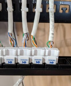 Cable Matters Rackmount or Wall Mount 1U 24 Port Keystone Patch Panel with Cable Management and Support Bar (19-inch Blank Patch Panel for Keystone Jacks/Keystone Panel) 1U (24-Port) 45 71zftoGQDL