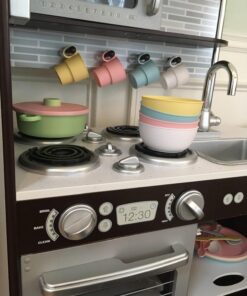 KidKraft 27-Piece Pastel Cookware Set, Plastic Dishes and Utensils for Play Kitchens, Gift for Ages 18 mo+ 39 71znMLBYodL