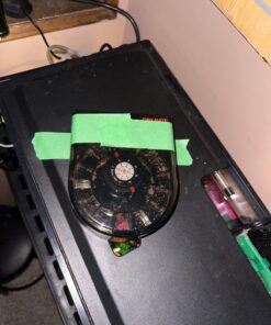 Fish Mate F14 Automatic Fish Feeder for Aquarium or Fish Tank for Vacation or Daily Use - Sits on Hood of Tank or Will Clip to Side with Included Clamps - Serves up to 14 Meals 34 71zr6Jc0tVL