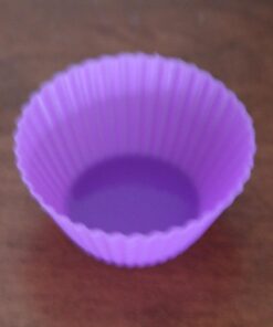 Mirenlife Silicone Cupcake Liners Reusable Silicone Baking Cups Nonstick Muffin Molds Easy Clean Silicone Muffin Liners, 24 Pieces in 8 Rainbow Colors 51 71zyB238R7L