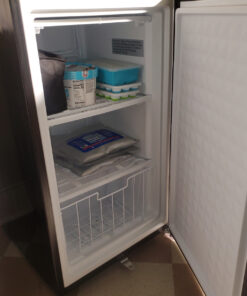 Whynter CUF-301BK 3 cu. ft Energy Star Upright Freezer with Lock – Black Black -3 Cubic Feet 43 81 EtRbXKhL