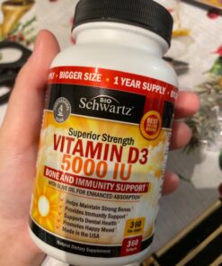 Vitamin D3 5000 IU (125 mcg) Natural Immune Support Supplement, Bone Strength, Healthy Muscle Function, with Olive Oil for Highest Absorption, Gluten Free & Non-GMO, 1 Year Supply, 360 Softgels 36 8103MSKqt2L