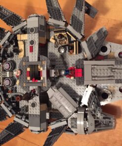 LEGO Star Wars Millennium Falcon 75105 36 810dcFHURWL