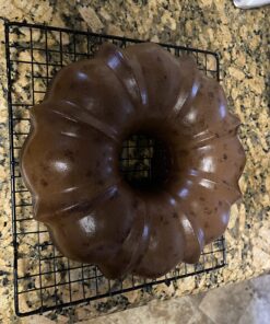 USA Pan Bakeware Nonstick Fluted Tube Cake Pan, Aluminized Steel 10-Inch 41 810h9wtnnUL