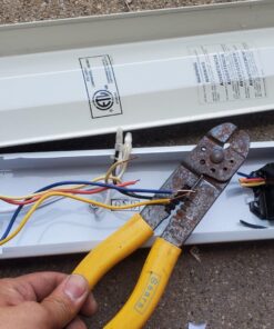 Sunco 10 Pack T8 LED 4FT Tube Light Bulbs Ballast Bypass Fluorescent Replacement 5000K Daylight 18W Frosted Cover Retrofit Single Ended Power (SEP) Commercial Grade - UL 10 Count (Pack of 1) 34 81169OWluL