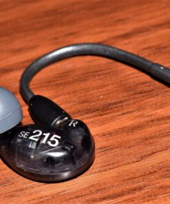 Shure SE215 PRO Wired Earbuds - Professional Sound Isolating Earphones, Clear Sound & Deep Bass, Single Dynamic MicroDriver, Secure Fit In Ear Monitor, plus Carrying Case & Fit Kit - Black (SE215-K) 3.5mm Cable 26 811VOAzf36L