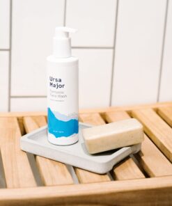 Ursa Major Natural Bar Soap | Morning Mojo Bar Soap | Exfoliating Soap with Peppermint, Eucalyptus and Rosemary | Formulated for Men and Women | 5 ounces 5 Ounce (Pack of 1) 13 811cWVkBrvL