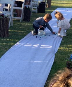 HEALON White Wedding Aisle Runner (100 Feet x 3 Feet) — Includes Pull String for Indoor or Outdoor Weddings, Prom and Parties (Wave) Wave 100ft*3ft 35 811xUVrPyrL