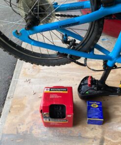 Schwinn Replacement Bike Tire, Mountain Bicycle Tires, High Traction Tread, Standard Bike Tires in Multiple Size Options Mountain/Standard 20-Inch x 1.95 Inch 40 811yEUQ4C8L