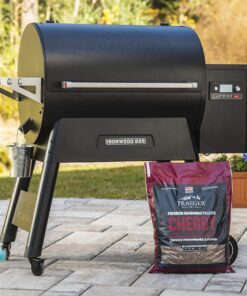 Traeger Grills Cherry 100% All-Natural Wood Pellets for Smokers and Pellet Grills, BBQ, Bake, Roast, and Grill, 20 lb. Bag 8 812AiE4UyJL