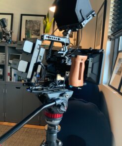 Manfrotto Video Head with Flat Base, Video Head for Compact Video Cameras and DSLR Cameras, for Filming, Videography, Content Creation, Vlogging, Live Streaming MVH502AH Video System 33 812F3JxE6GL