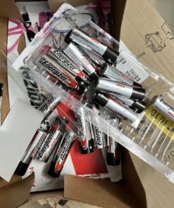 Energizer AA Batteries, Max Double A Battery Alkaline, 24 Count 24 Count (Pack of 1) 37 812I4Vg8a9L