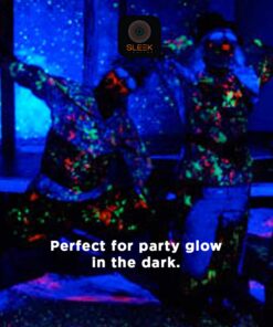 SLEEKLIGHTING 23 Watt T2 Black Light Spiral CFL Light Bulb, UL Approved- Blacklight Bulbs for Parties 120V, E26 Medium Base-Energy Saver (Pack of 4) 24 812Id7tpLyL