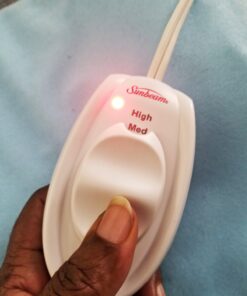 Sunbeam Heating Pad for Pain Relief | Standard Size Ultra Heat, 3 Heat Settings | Light Blue, 12 Inch x 15 Inch UltraHeat, 12 x 15 34 812MCtdfztL