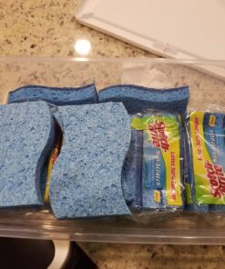 Scotch-Brite Non-Scratch Scrub Sponges, 24 Scrub Sponges, Lasts 50% Longer than the Leading National Value Brand 3 Count (Pack of 8) 17 812c3l44v4L