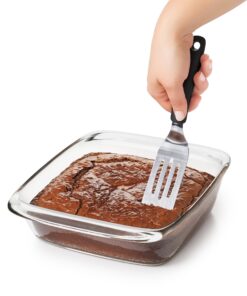 OXO Good Grips Stainless Steel Cut and Serve Turner, Black Stainless Steel Turner 26 812t4saqzL