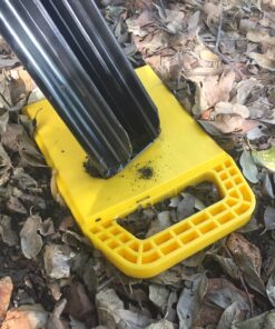 Camco Camper/RV Stabilizing Jack Pads | Features Interlocking Design & Includes Handy Strap for RV Storage and Organization Molded of Strong UV Stabilized Polypropylene 4-Pack (44595) 31 812ufsFe9UL 2