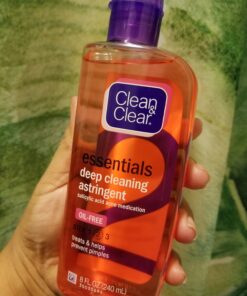 Clean & Clear Essentials Oil-Free Deep Cleaning Face Astringent with 2% Salicylic Acid Acne Medication for All Skin Types, Facial Astringent to Treat & Help Prevent Pimples, 8 fl. oz 27 813JXtWGLlL