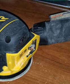DEWALT 20V MAX Orbital Sander, 12,000 OPM, Brushless Motor for Extra Long Run Time, Bare Tool Only (DCW210B) 57 813gtxsKU4L